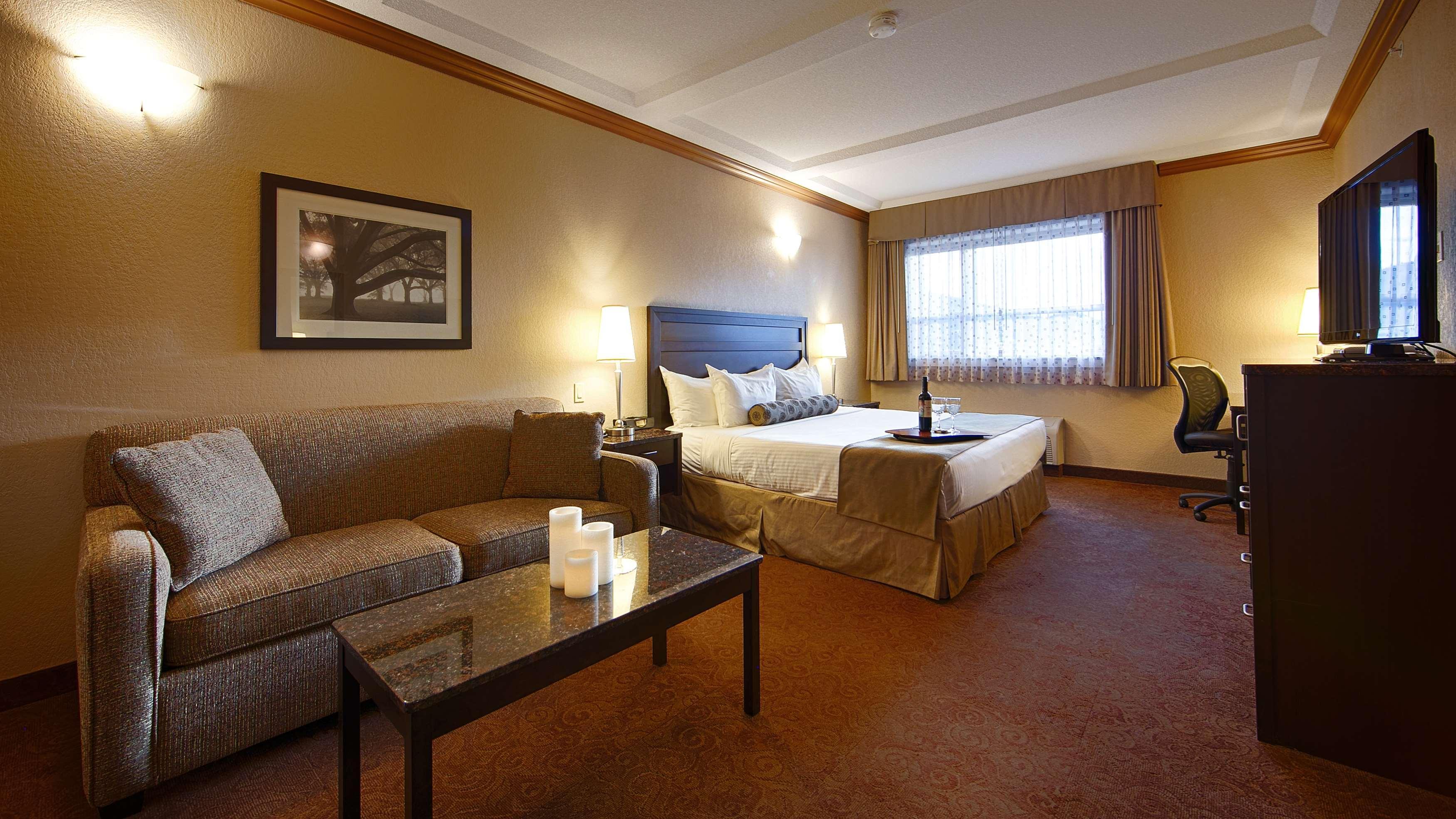Best Western Plus Kamloops Hotel Buitenkant foto