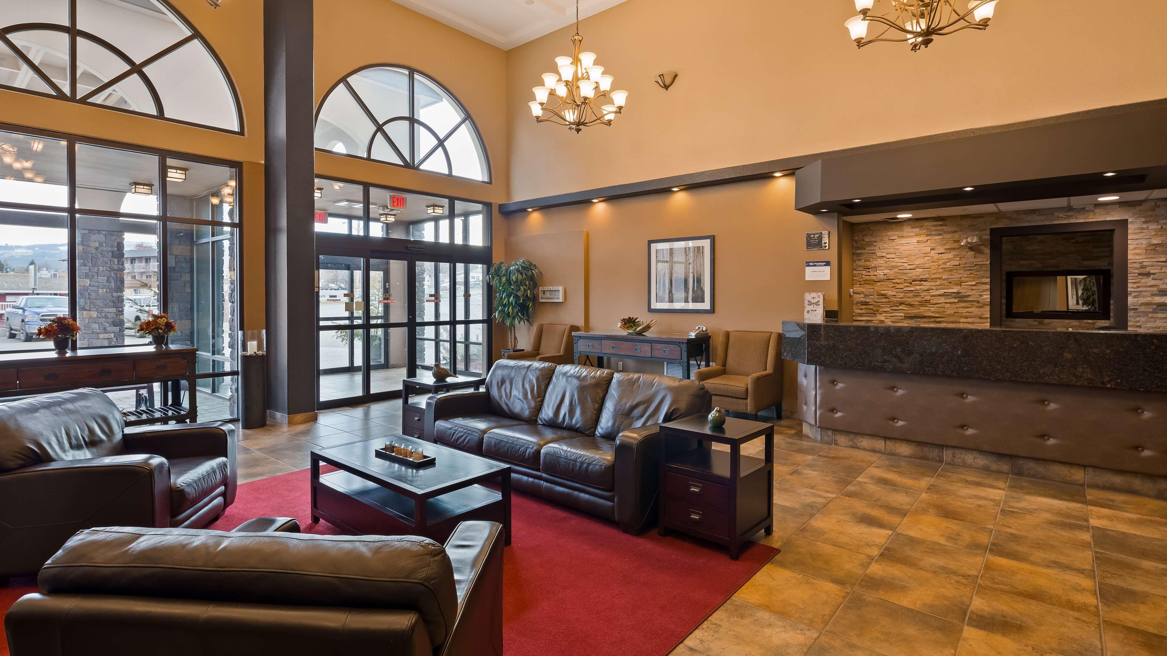Best Western Plus Kamloops Hotel Buitenkant foto